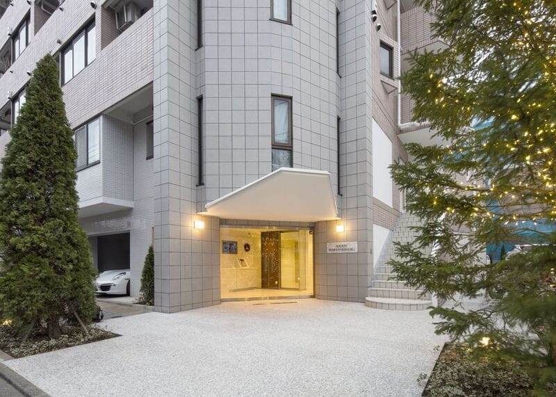 SOCIETY EBARA-NAKANOBUの写真