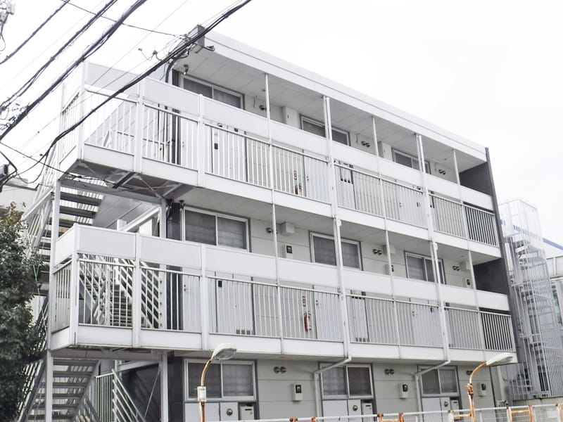 レオパレスチェリー 203