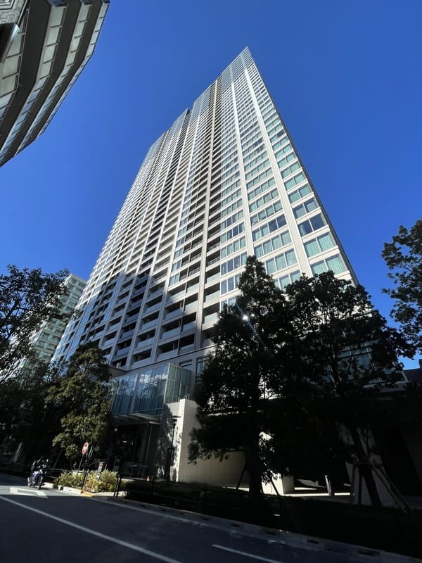 白金ザ・スカイ E棟の写真