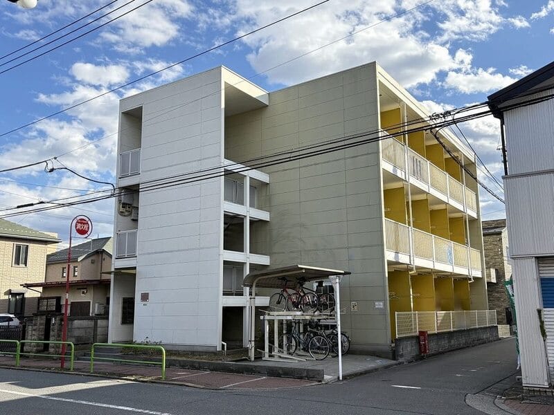 レオパレスソフィア 303