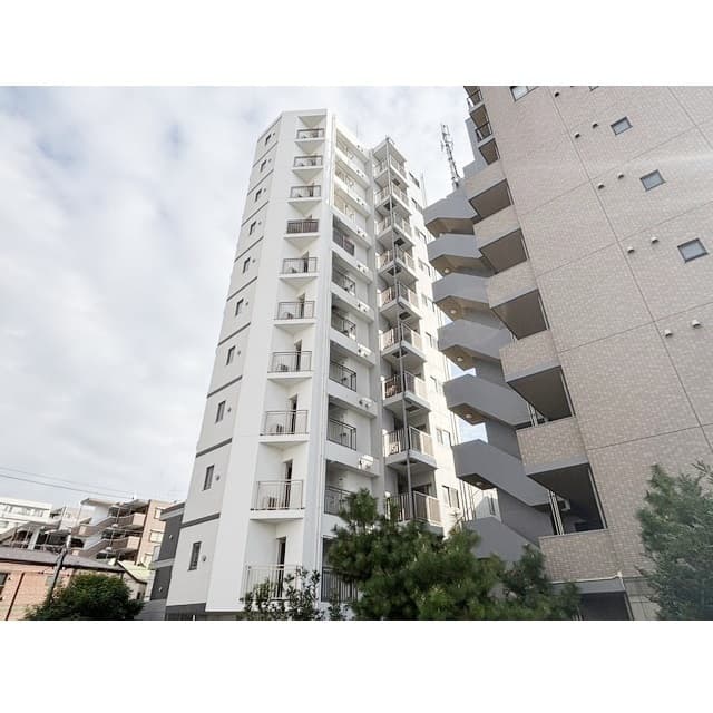 CREST TAPP AYASEの写真