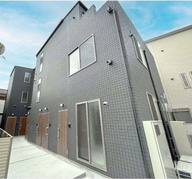 Lilac Roller 新井薬師の写真