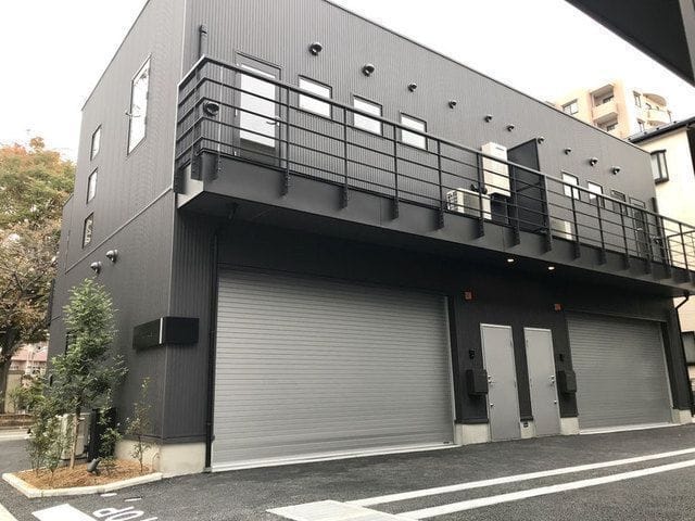 T.N. ガレージハウスの写真