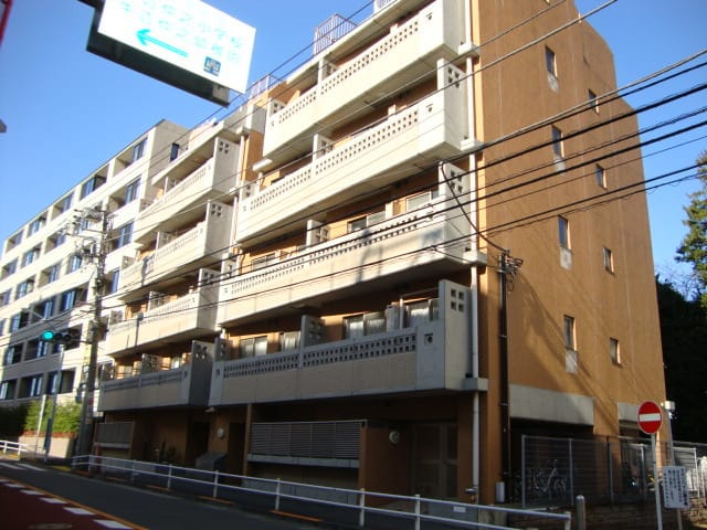 グランステューディオ市ヶ谷薬王寺壱番館の写真