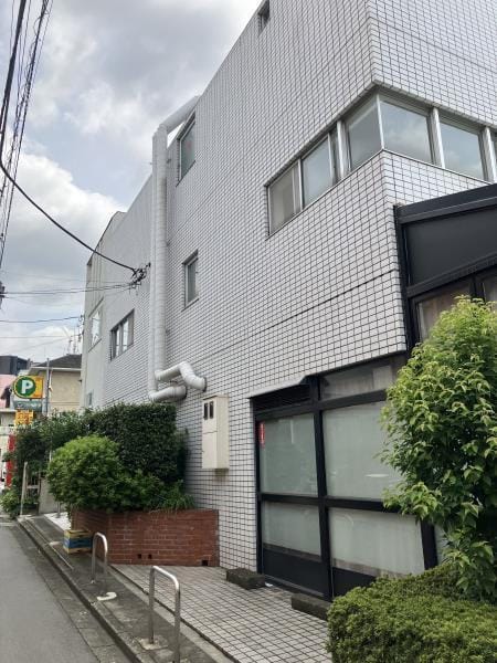 サワタカビルの写真