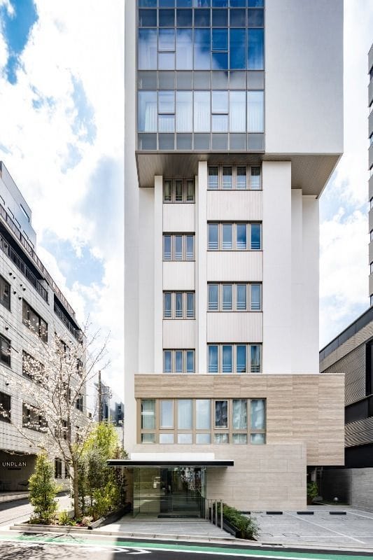 ピアース新宿三丁目の写真