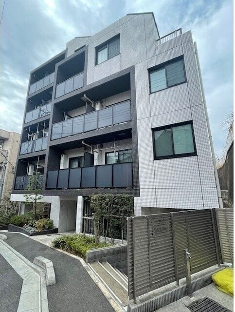 ラクラス赤羽の写真