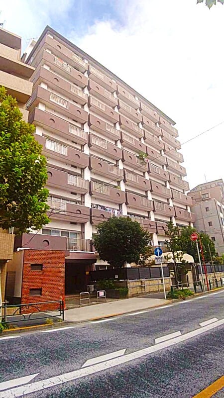 西落合ファミリーマンションの写真