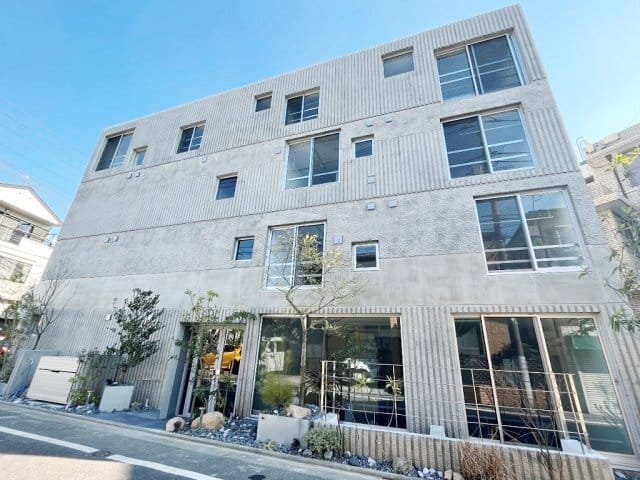 LEGALAND祐天寺の写真