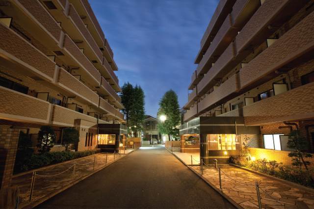 リヴシティ新宿弐番館の写真