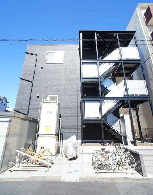 リブリ・並木の写真