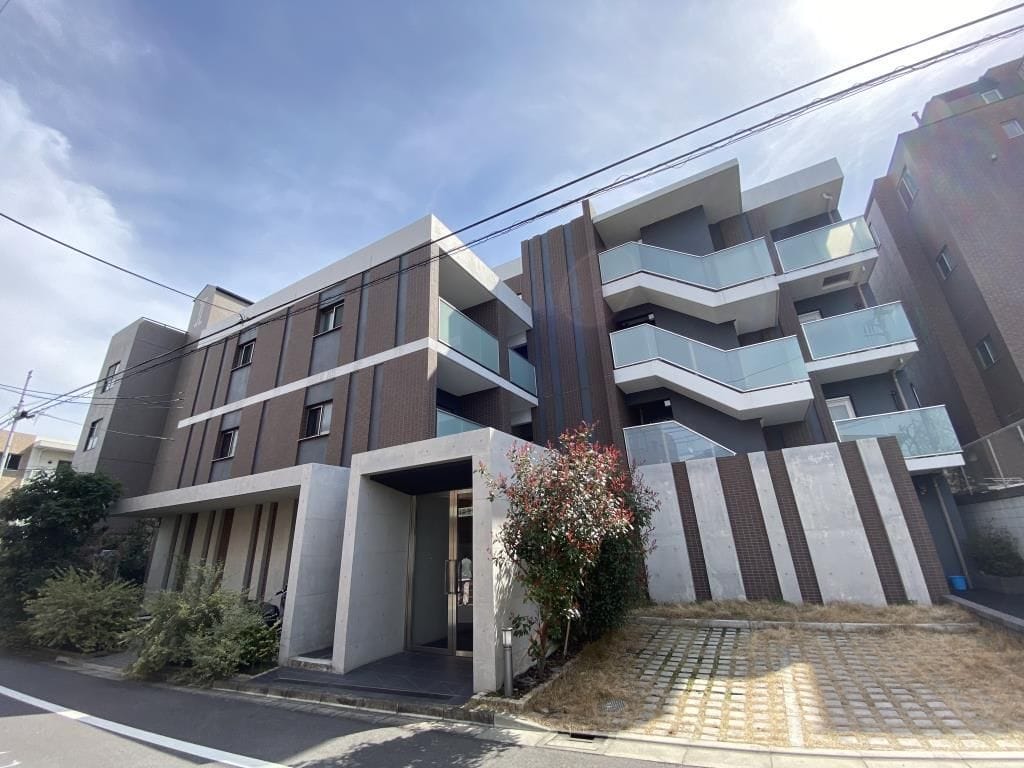 インペリアル弦巻の写真