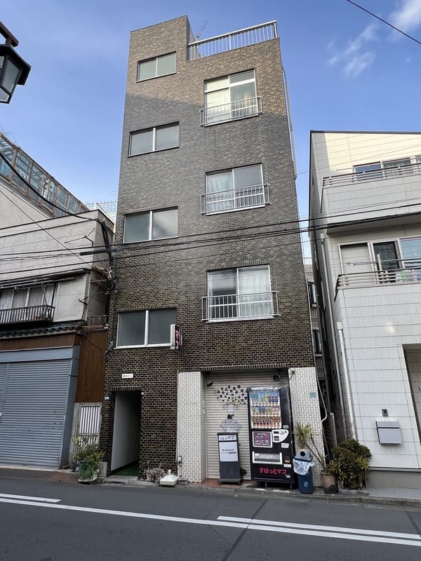 高田ビルの写真