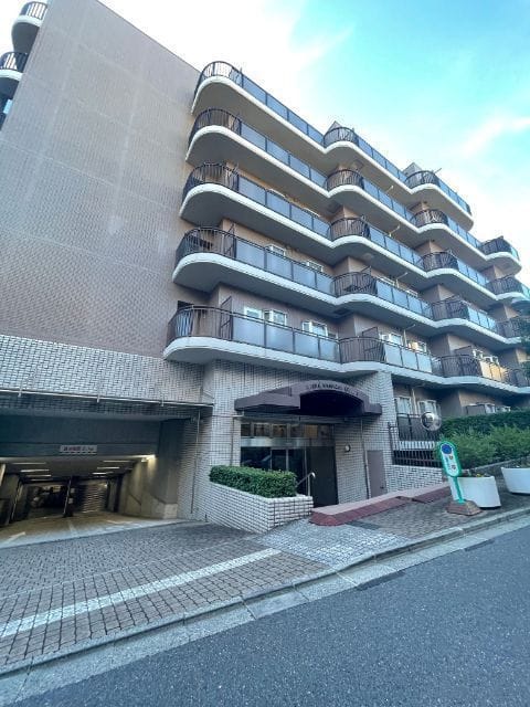 インペリアル南麻布コートアンドサテライト サテライト棟の写真