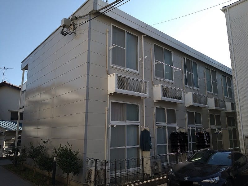 レオパレスレアル 201