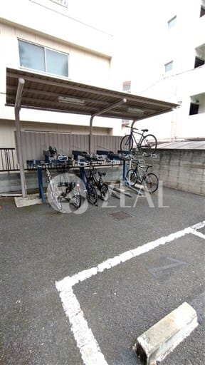 スカイパレス東中野A棟 101