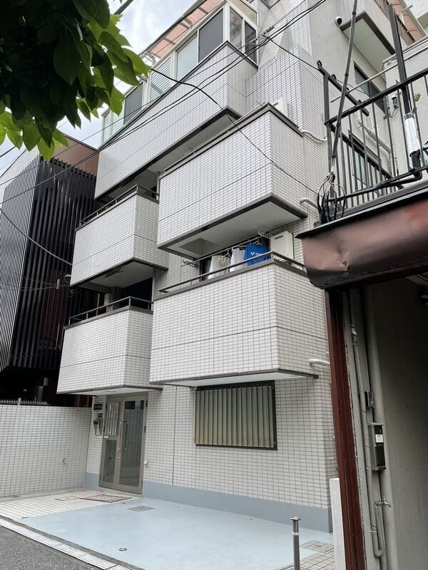 オシダビルの写真