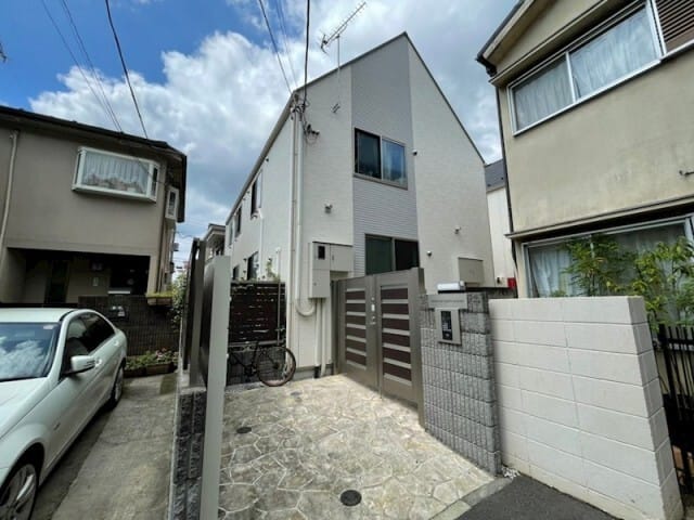 ファーストハウス都立大学の写真