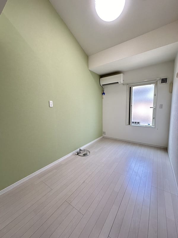 トレカーサ六町205号室の写真