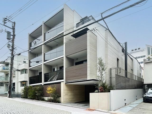 ORME COURT YOTSUYAの写真