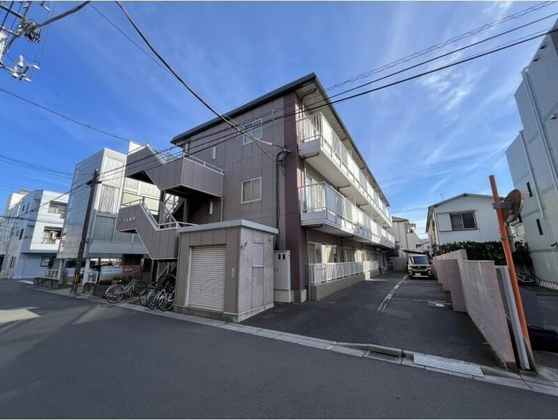 ソレイユ並木の写真