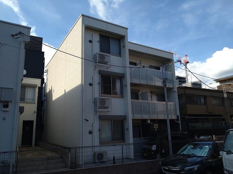 レオネクスト南青山 202