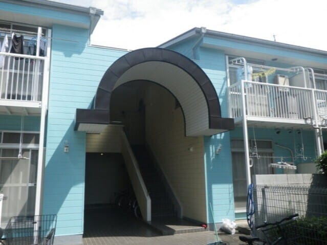 ホワイトコートカヤの写真