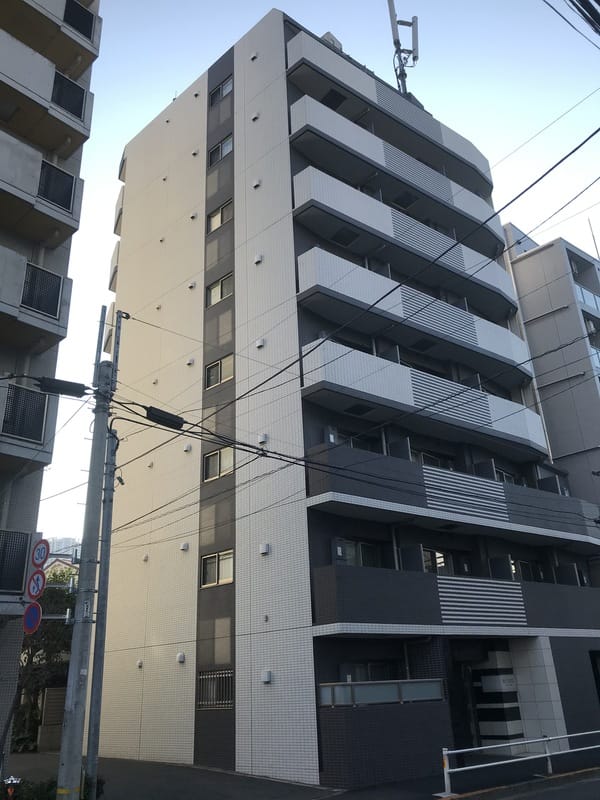 REALIZE 新宿の写真