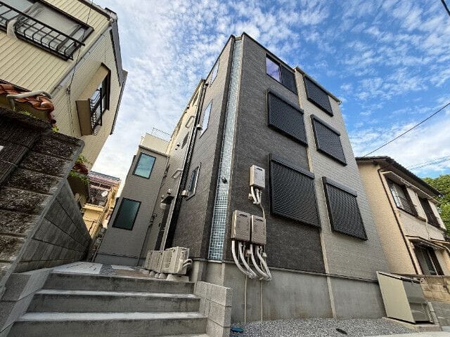 リュクスカーサ梅島 102