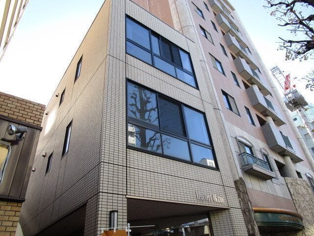 ヴァンヴェール岡埜 202
