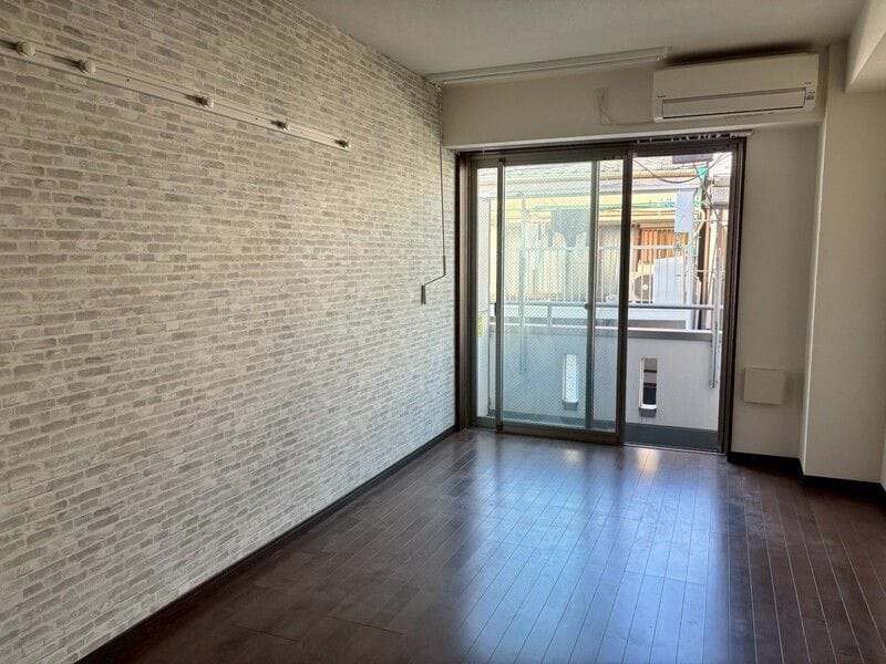 フランシオン北千住 203