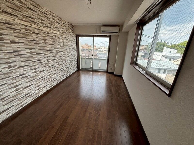 フランシオン北千住 403