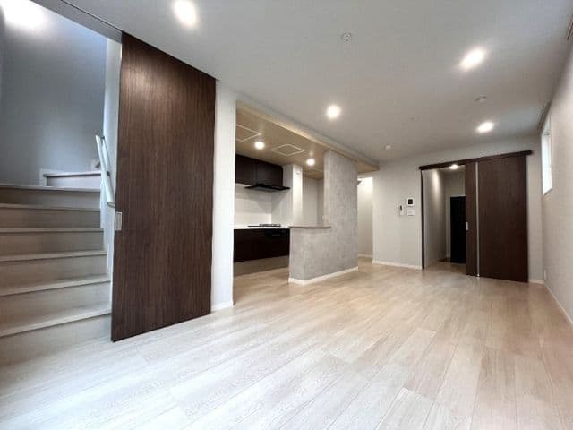 Ti hus 中延 05