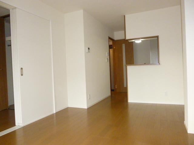 ドヌール長崎 103