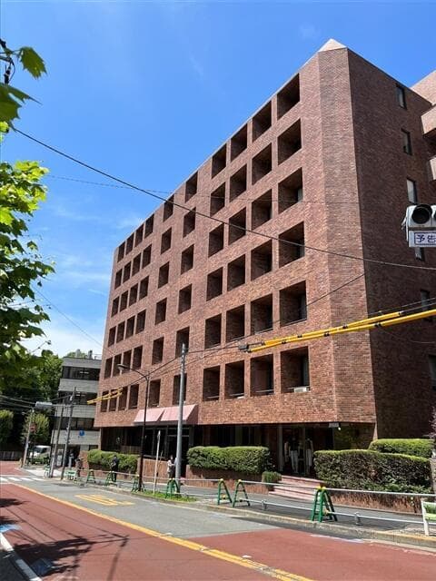 ロイヤル赤坂サルーン 406