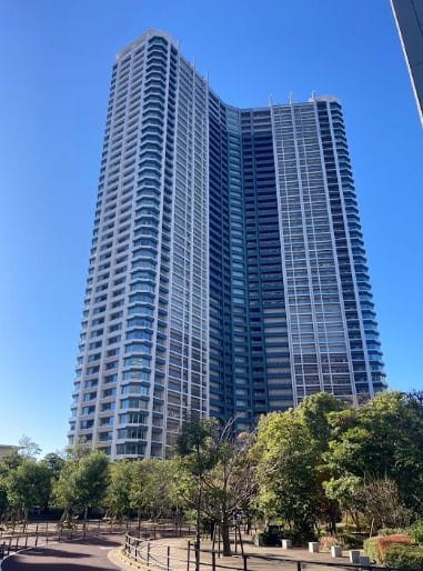 SKYZ TOWER & GARDEN 3204 間取り図