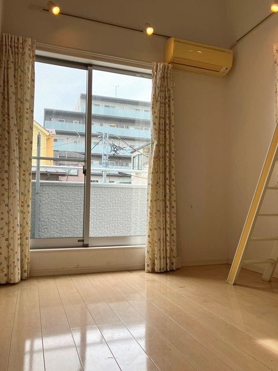 綾瀬戸建 0