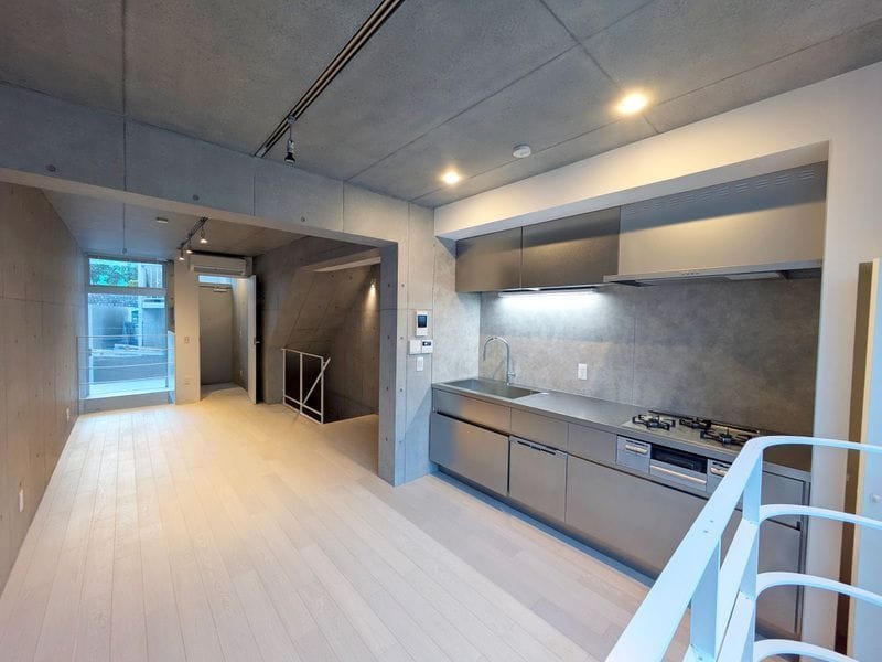 ARK HOUSE 小石川 102
