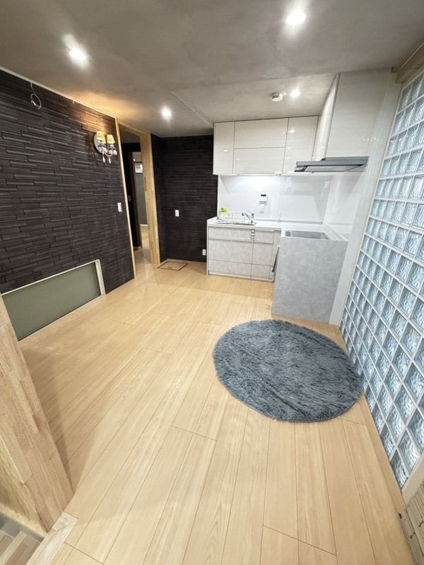 新宿区若葉3丁目戸建(1階部分) ‐ 35万円/なし/入力なし