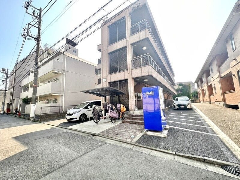 ガーデンスクエア梅島 303