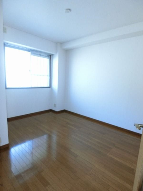 フラット日吉コートA棟の写真