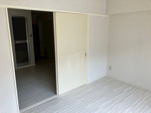 東西ハイツ 105
