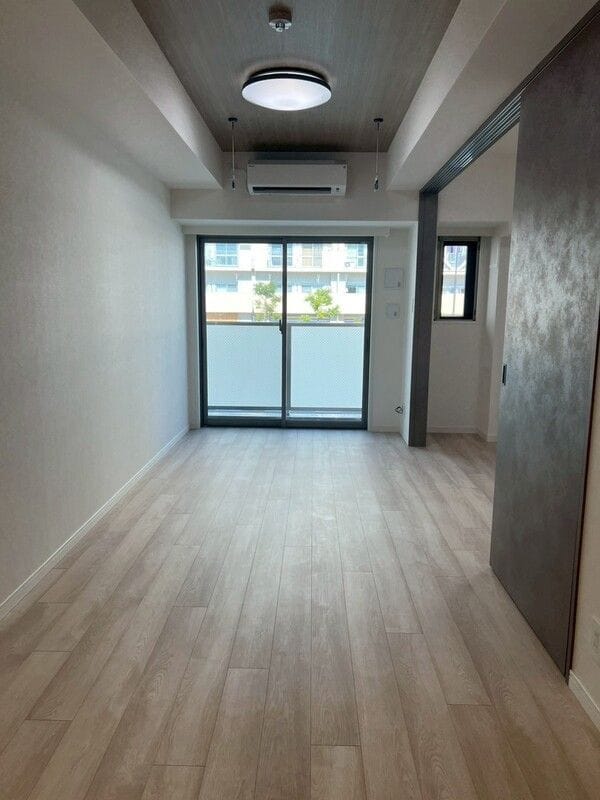 アイルプレミアム東京西新井 202