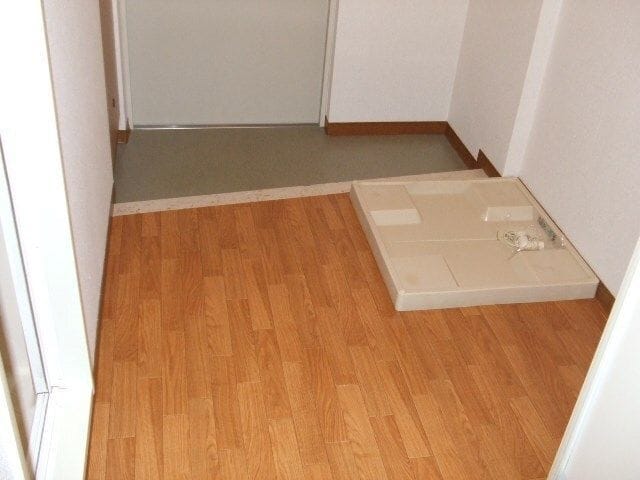 コート富士館 102