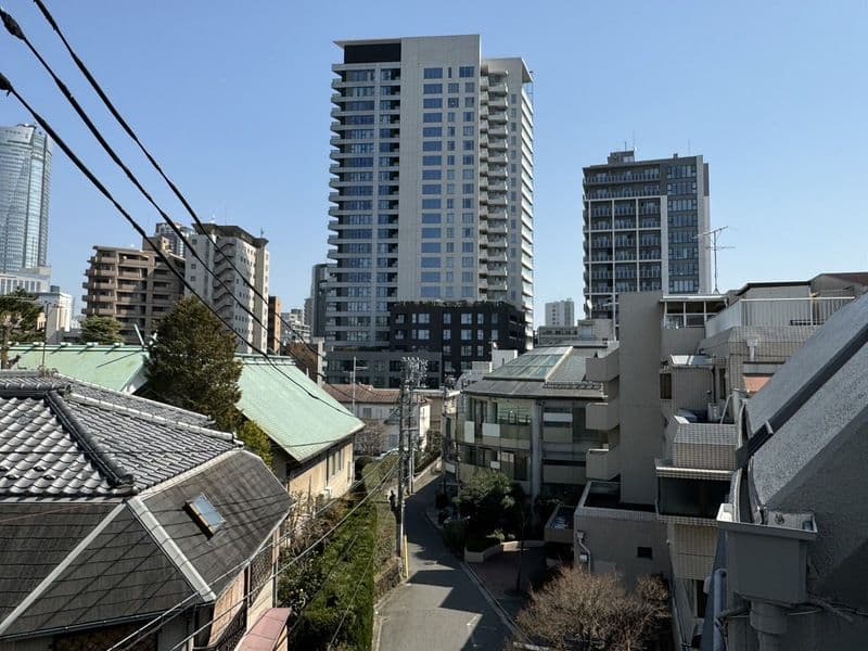 西麻布4丁目戸建て 90万円/入力なし/入力なし
