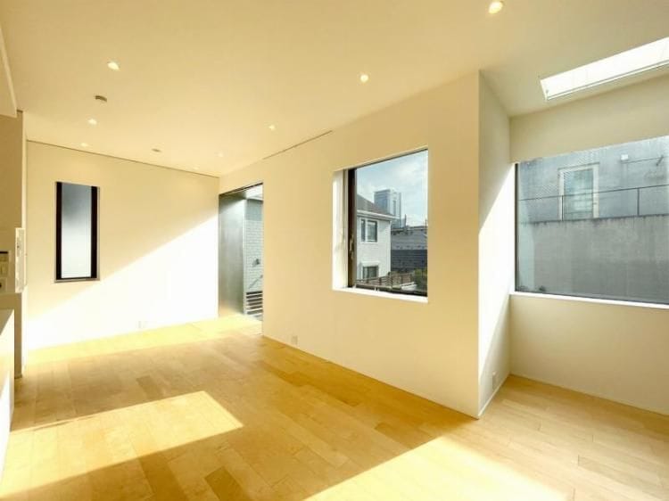 ルクール市ヶ谷払方町(旧ARK HOUSE 市ヶ谷払方町) 302A