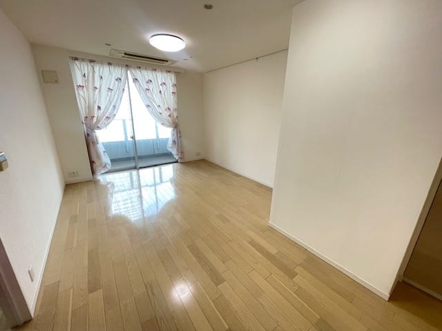 THE TOKYO TOWERS SEA TOWER 2820