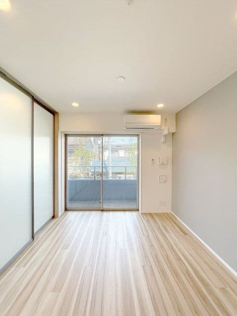 ラティエラ大森西 207