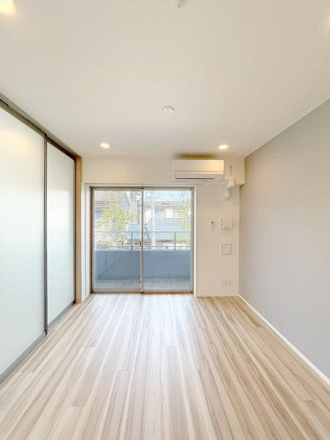 ラティエラ大森西 207