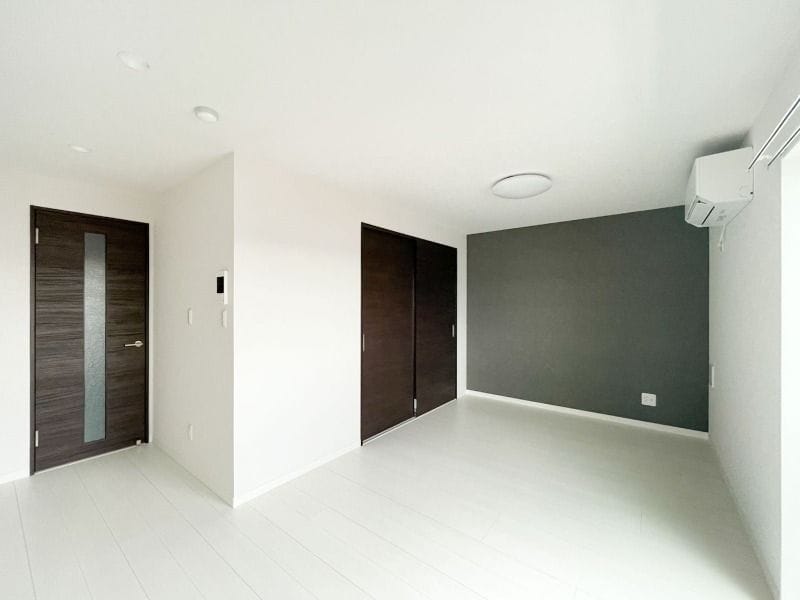 NRAY RESIDENCE 304